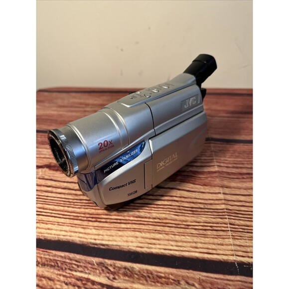 JVC GR-AXM18U VHS-C Camcorder- Tested No Battery/Charger